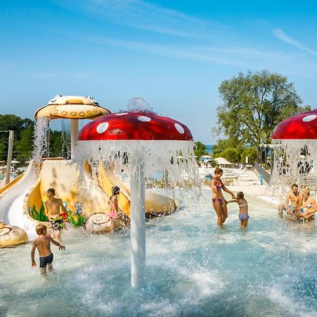 Aminess Planet Camping Maravea Resort - Pitches Novigrad  Екстер'єр фото