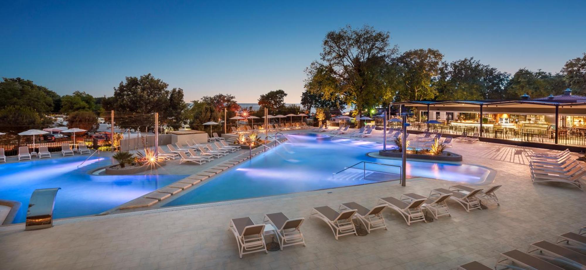 Aminess Planet Camping Maravea Resort - Pitches Novigrad  Екстер'єр фото