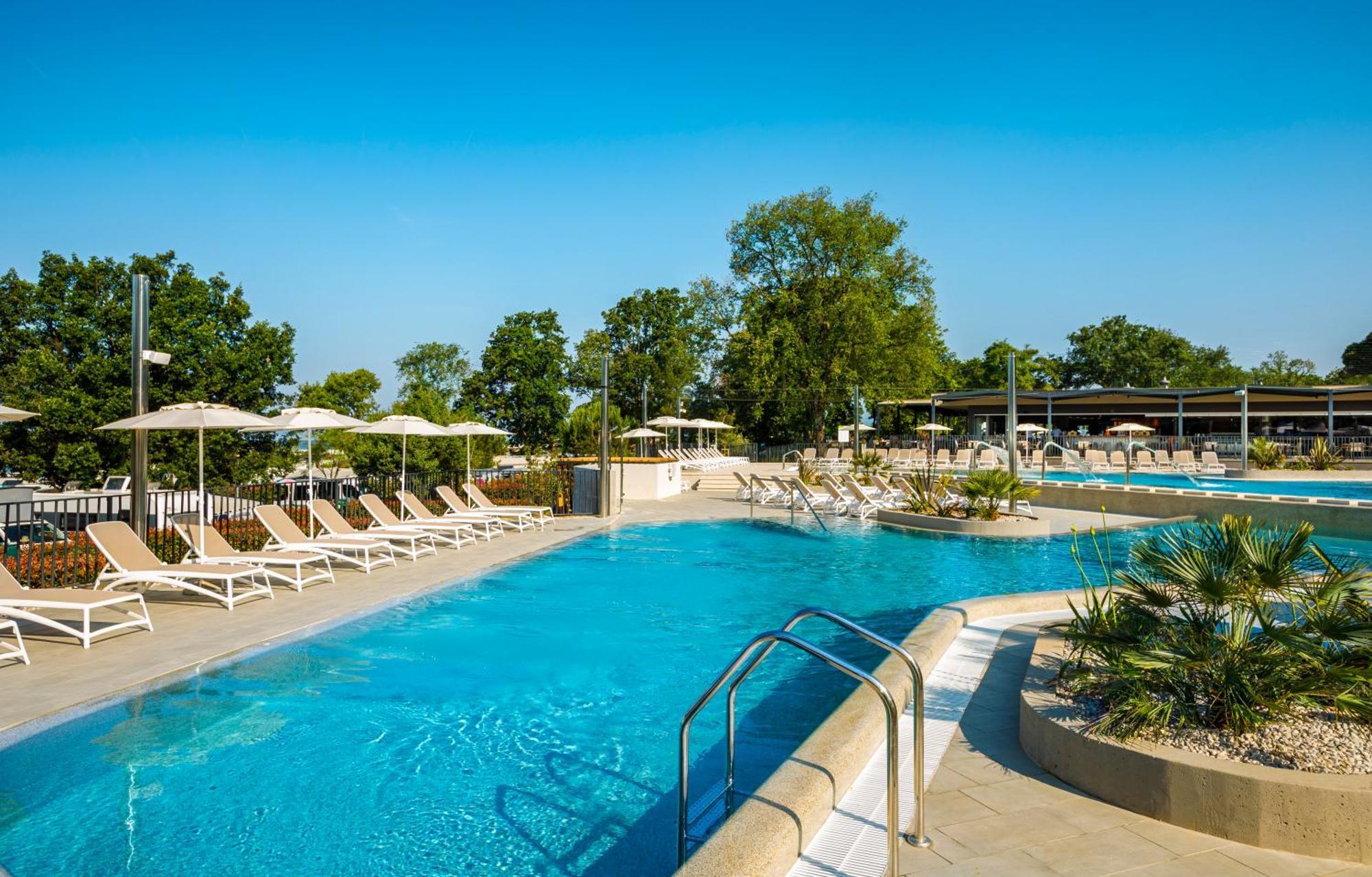Aminess Planet Camping Maravea Resort - Pitches Novigrad  Екстер'єр фото